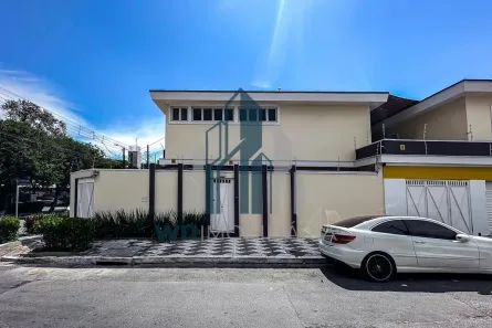 Casa com 3 Quartos para alugar, 145m² no Vila Moreira, São Paulo