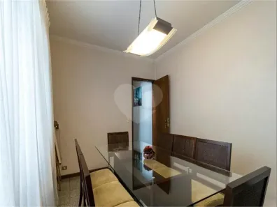 Sobrado com 2 Quartos à venda, 220m² no Vila Babilônia, São Paulo