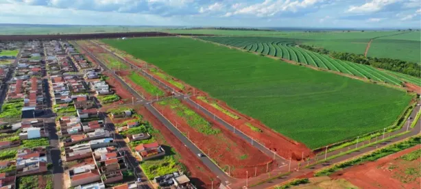 Lote/Terreno à venda, 200m² no Centro, Guariba