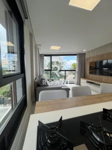 Apartamento com 2 Quartos à venda, 74m² no Jurerê, Florianópolis