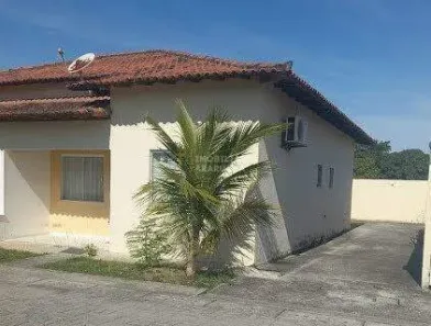 Casa de Condomínio com 2 Quartos à venda, 75m² no Centro, Araruama