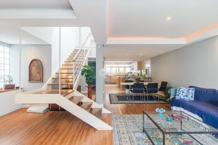 Casa com 4 Quartos à venda, 290m² no Chácara das Pedras, Porto Alegre