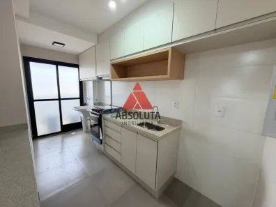 Apartamento com 3 Quartos para alugar, 82m² no Jardim Jacyra, Americana