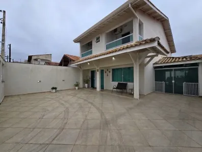 Casa com 4 Quartos à venda, 225m² no Bal Stella Maris, Peruíbe