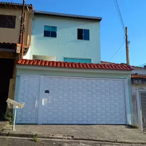 Sobrado com 3 Quartos à venda, 236m² no Parque Gerassi, Santo André