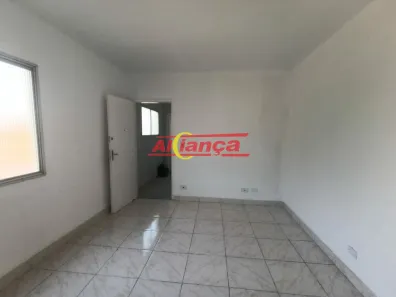 Apartamento com 2 Quartos para alugar, 55m² no Vila Pedro Moreira, Guarulhos