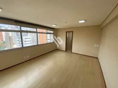 Sala Comercial à venda, 33m² no Funcionários, Belo Horizonte