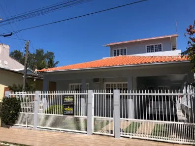 Casa com 4 Quartos à venda, 334m² no Centro, Imbituba