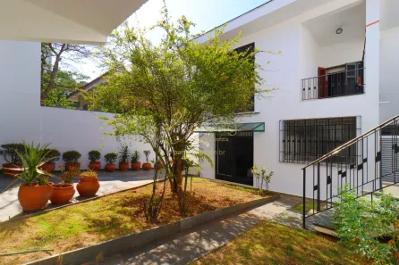 Casa com 5 Quartos à venda, 400m² no Santo Amaro, São Paulo
