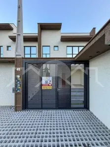 Casa com 3 Quartos à venda, 117m² no Glória, Joinville