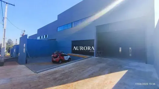 Galpão/Depósito/Armazém para venda ou aluguel, 800m² no Cilo 2, Londrina