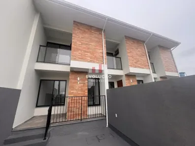 Casa com 2 Quartos à venda, 73m² no Serraria, São José