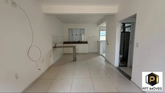 Casa com 2 Quartos para alugar, 60m² no União, Belo Horizonte