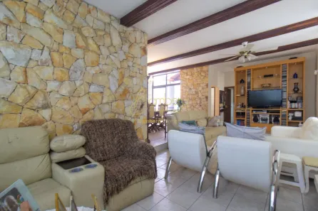 Casa com 3 Quartos à venda, 280m² no Santo Amaro, São Paulo