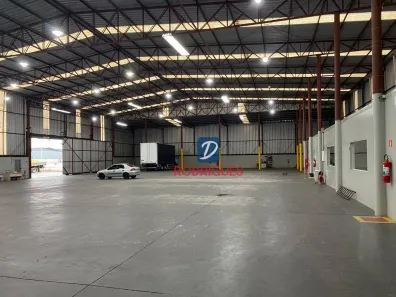 Galpão/Depósito/Armazém para alugar, 2000m² no Vila Nogueira, Diadema