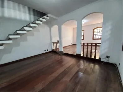 Casa com 3 Quartos à venda, 210m² no Jardim das Vertentes, São Paulo