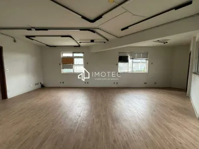 Sala Comercial para alugar, 73m² no Santa Efigênia, Belo Horizonte