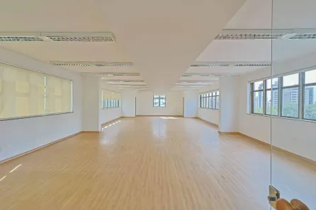 Sala Comercial para alugar, 200m² no Savassi, Belo Horizonte