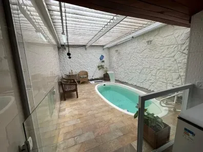 Sobrado com 3 Quartos para venda ou aluguel, 450m² no Jardim Ruth, Poá