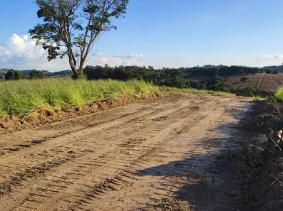 Lote/Terreno à venda, 600m² no Centro, Atibaia