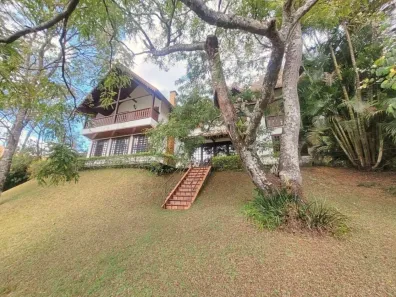 Casa com 4 Quartos à venda, 330m² no Itaipava, Petrópolis