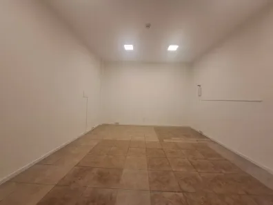 Ponto Comercial para alugar, 25m² no Jardim Caboré, São Paulo
