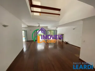 Casa com 3 Quartos à venda, 318m² no Fazenda Morumbi, São Paulo