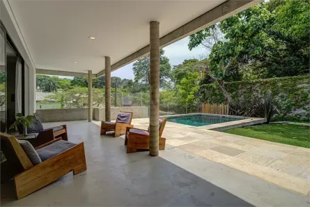 Casa com 3 Quartos à venda, 540m² no Jardim dos Estados, São Paulo