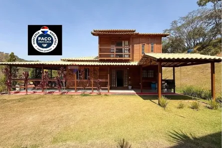 Fazenda/Sítio com 3 Quartos à venda, 1000m² no Povoado Águas Claras, Brumadinho