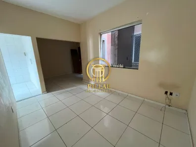 Apartamento com 4 Quartos para alugar, 115m² no Vila Guilhermina, Montes Claros