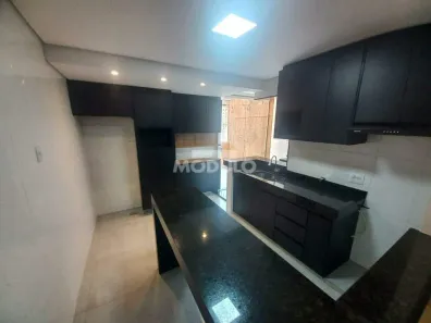 Apartamento com 1 Quarto para alugar, 42m² no Martins, Uberlândia