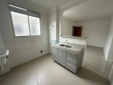 Apartamento com 2 Quartos para alugar, 48m² no Areias, São José