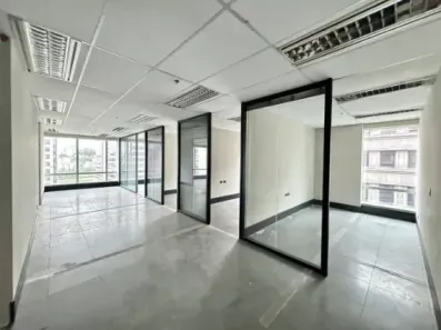 Sala Comercial para alugar, 330m² no Cidade Monções, São Paulo