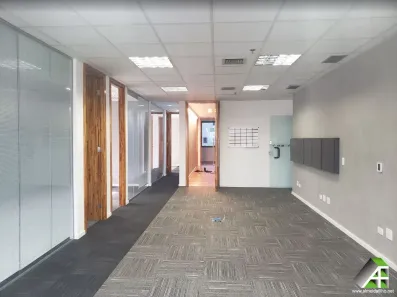 Imóvel Comercial com 1 Quarto à venda, 200m² no Itaim Bibi, São Paulo
