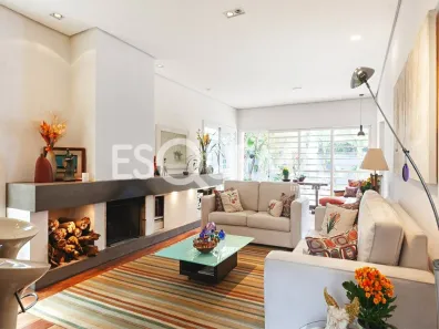 Casa com 3 Quartos à venda, 230m² no Alto de Pinheiros, São Paulo