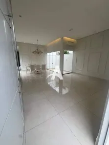 Casa de Condomínio com 3 Quartos para alugar, 221m² no Gávea, Uberlândia