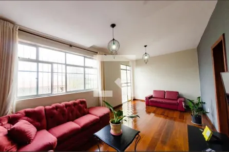 Casa com 7 Quartos à venda, 800m² no Carlos Prates, Belo Horizonte