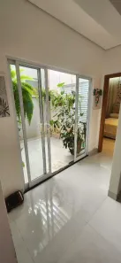 Casa com 3 Quartos à venda, 156m² no Novo Mundo, Uberlândia