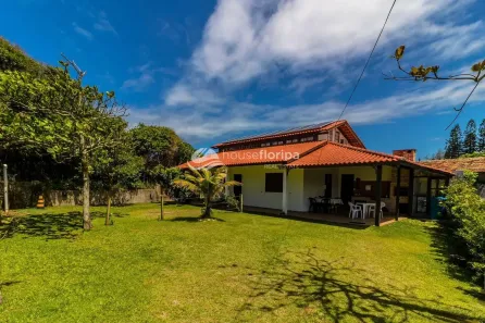 Casa com 3 Quartos à venda, 178m² no Campeche, Florianópolis
