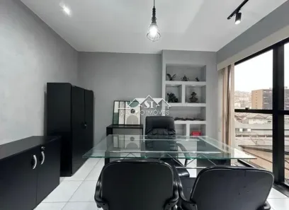 Sala Comercial à venda, 50m² no Várzea, Teresópolis