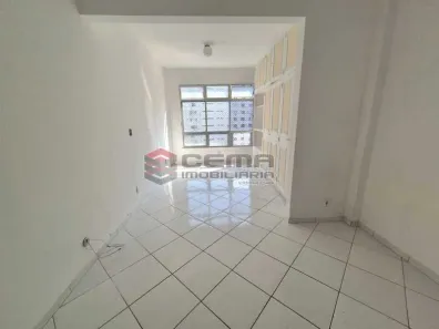 Kitnet com 1 Quarto à venda, 31m² no Copacabana, Rio de Janeiro