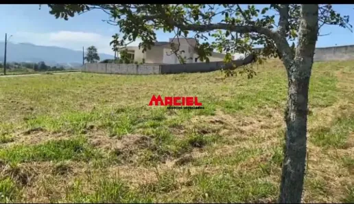 Lote/Terreno à venda, 1001m² no Condomínio Colinas do Parahyba, São José dos Campos