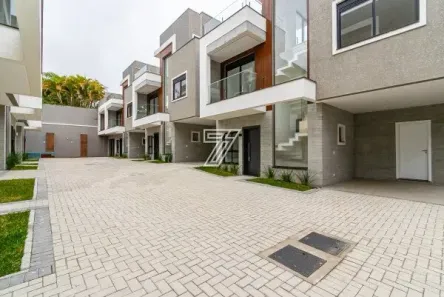 Casa de Condomínio com 3 Quartos à venda, 137m² no Água Verde, Curitiba
