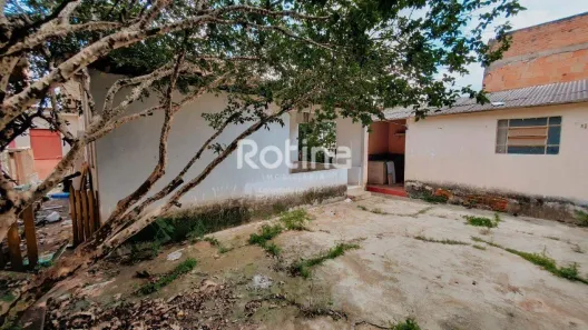 Casa com 3 Quartos à venda, 90m² no Lídice, Uberlândia