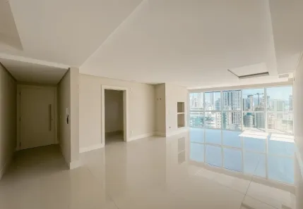 Apartamento com 3 Quartos à venda, 114m² no Centro, Balneário Camboriú