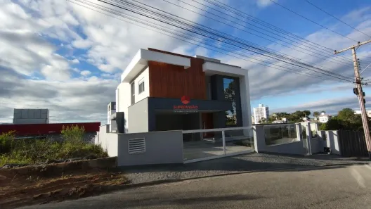 Casa com 4 Quartos à venda, 527m² no Pedra Branca, Palhoça
