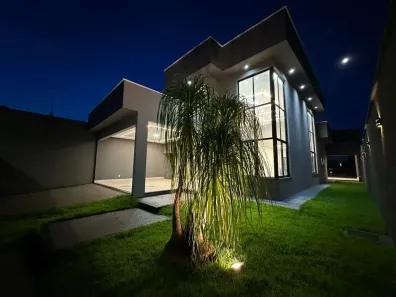Casa com 3 Quartos à venda, 197m² no Goiânia 2, Goiânia