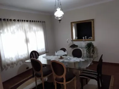 Casa com 3 Quartos à venda, 252m² no Castelinho, Piracicaba