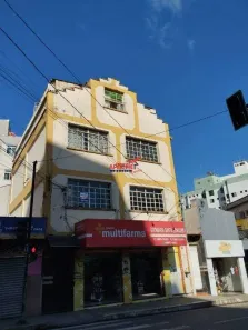 Apartamento com 3 Quartos para alugar, 110m² no Centro, Viçosa