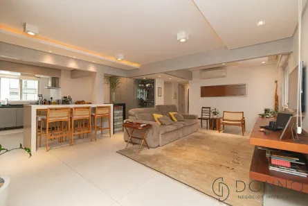 Apartamento com 2 Quartos à venda, 102m² no Moinhos de Vento, Porto Alegre